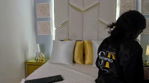 Snapshot of karinaacox chatting on June 18, 2026, 12:09 pm karinaacox online show from June 18, 2026, 12:09 pm