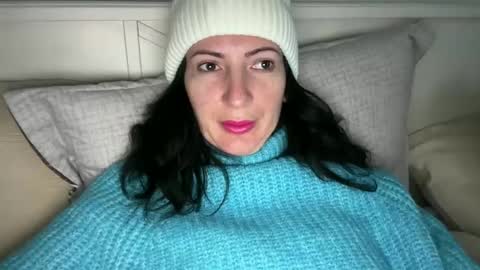 Snapshot of karinablair chatting on February 27, 2025, 5:02 am Karina online show from February 27, 2025, 5:02 am