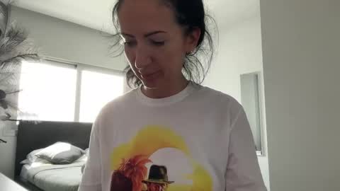 Snapshot of karinablair chatting on April 2, 2026, 10:13 am Karina online show from April 2, 2026, 10:13 am
