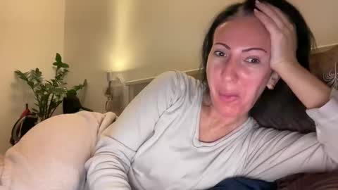 Snapshot of karinablair chatting on April 6, 2026, 8:54 pm Karina online show from April 6, 2026, 8:54 pm