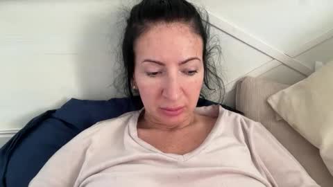 Snapshot of karinablair chatting on April 12, 2026, 7:24 am Karina online show from April 12, 2026, 7:24 am
