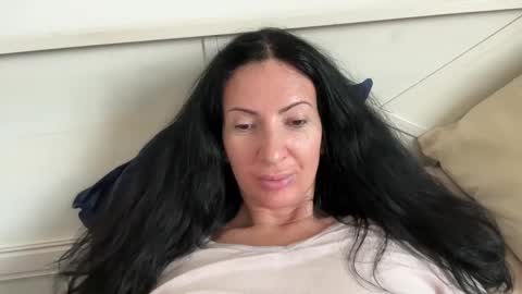 Snapshot of karinablair chatting on April 13, 2026, 12:54 pm Karina online show from April 13, 2026, 12:54 pm