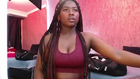 Im Karina online show from April 27, 2026, 12:14 pm