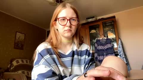 Karina online show from May 2, 2026, 9:14 am