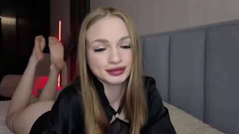 Snapshot of karinchik544 chatting on April 14, 2026, 11:27 am karinchik544 online show from April 14, 2026, 11:27 am