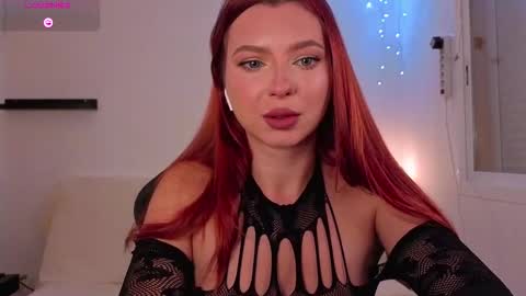 Karina online show from November 28, 2025, 9:39 pm