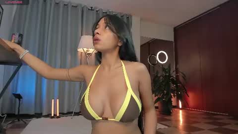Snapshot of karinnixx chatting on July 30, 2026, 4:39 pm Karin online show from July 30, 2026, 4:39 pm