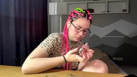 Katty online show from March 16, 2026, 7:23 am