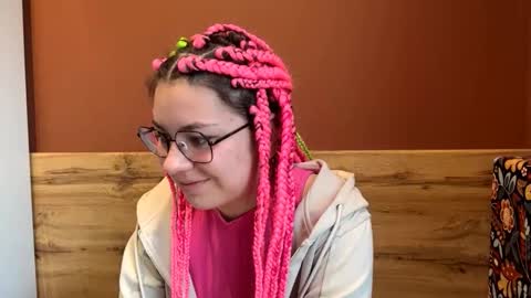 Katty online show from March 17, 2026, 4:06 am