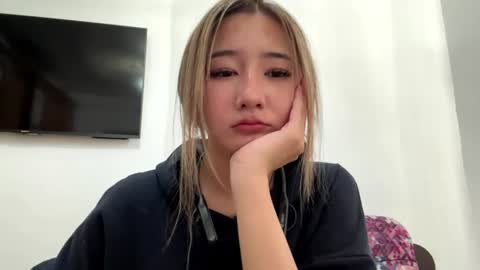 karissagius online show from July 6, 2026, 9:39 am