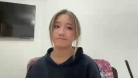 karissagius online show from July 6, 2026, 3:03 pm
