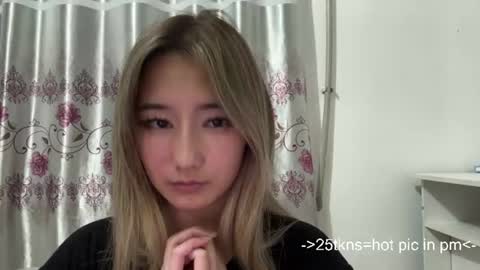 karissagius online show from July 28, 2026, 2:13 pm