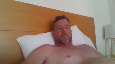 karl1981 online show from February 20, 2026, 5:37 am
