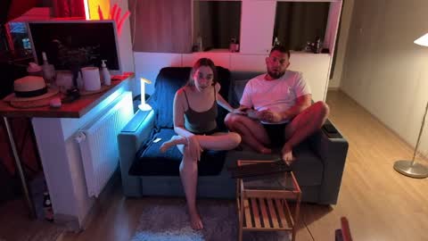 Snapshot of karl_and_klara chatting on June 6, 2026, 10:47 pm karl_and_klara online show from June 6, 2026, 10:47 pm