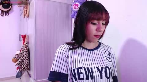 Snapshot of karla0524 chatting on October 14, 2025, 2:45 am KARLA online show from October 14, 2025, 2:45 am