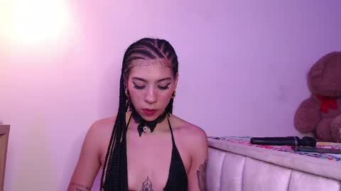 KARLA online show from April 23, 2026, 1:51 am