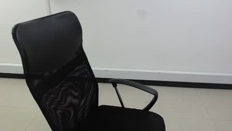 Snapshot of karla_cg chatting on February 19, 2025, 9:03 pm karla_cg online show from February 19, 2025, 9:03 pm