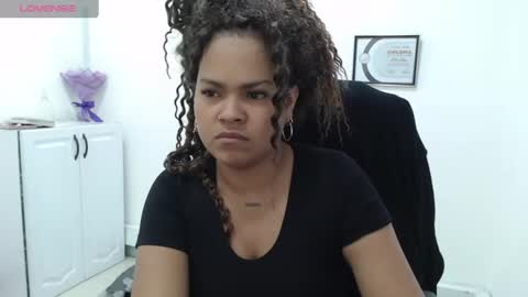 karla_cg online show from June 25, 2026, 7:51 pm
