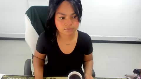 karla_cg online show from July 20, 2026, 7:49 pm