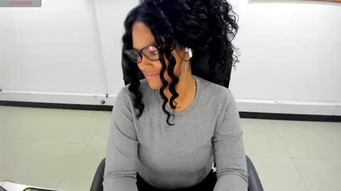 karla_cg online show from August 4, 2026, 9:06 pm