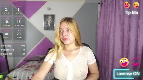 Snapshot of karla_charloby chatting on February 4, 2025, 12:29 am Karla online show from February 4, 2025, 12:29 am