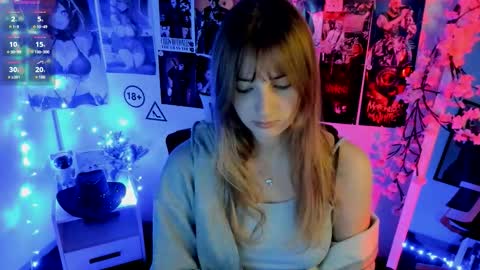 Snapshot of karla_flower chatting on November 23, 2025, 1:11 pm Karla online show from November 23, 2025, 1:11 pm