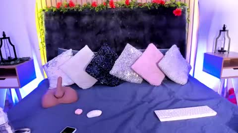 Snapshot of karla_gonzaless chatting on March 5, 2025, 6:34 pm Karla Gonzaless online show from March 5, 2025, 6:34 pm