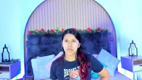 Snapshot of karla_gonzaless chatting on November 25, 2025, 9:53 am Karla Gonzaless online show from November 25, 2025, 9:53 am