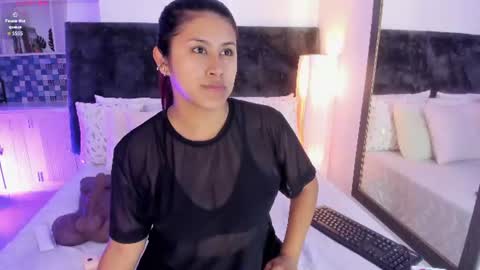 Snapshot of karla_gonzaless chatting on July 19, 2026, 12:20 pm Karla Gonzaless online show from July 19, 2026, 12:20 pm