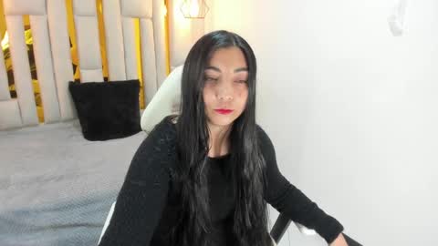 Snapshot of karla_hernandez chatting on January 31, 2025, 10:52 am Karla online show from January 31, 2025, 10:52 am