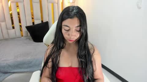 Snapshot of karla_hernandez chatting on February 5, 2025, 11:02 am Karla online show from February 5, 2025, 11:02 am