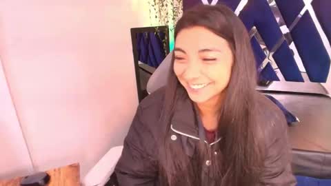 Snapshot of karla_hernandez chatting on September 18, 2025, 11:12 am Karla online show from September 18, 2025, 11:12 am