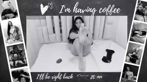 Snapshot of karla_hernandez chatting on October 18, 2025, 11:00 am Karla online show from October 18, 2025, 11:00 am