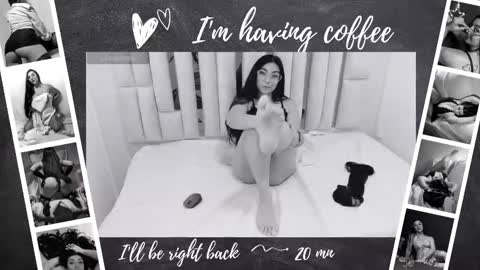 Karla  online show from October 19, 2025, 10:38 am