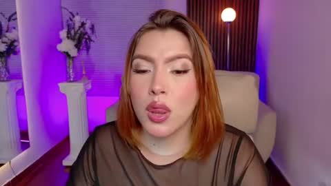 Snapshot of karla_hill_28 chatting on July 30, 2026, 4:11 am Karlita online show from July 30, 2026, 4:11 am