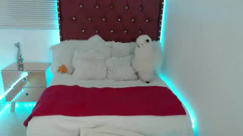 KARLA ARANGO online show from May 18, 2026, 10:59 pm