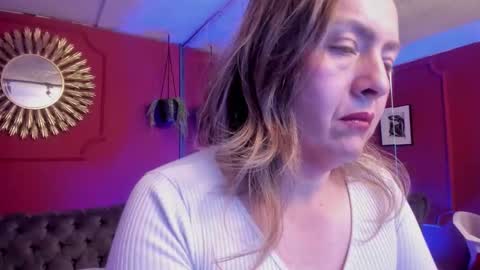 Snapshot of karlaa_evanss chatting on November 20, 2025, 3:18 am carla online show from November 20, 2025, 3:18 am