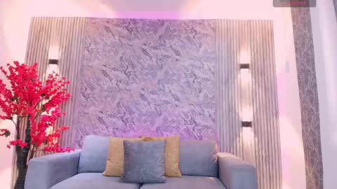 Karli online show from September 12, 2025, 8:20 pm