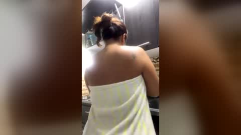 Snapshot of karlla_brown chatting on July 24, 2026, 9:40 am karlla_brown online show from July 24, 2026, 9:40 am