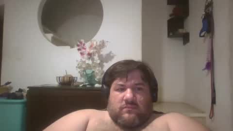 karlmagnus19 online show from May 12, 2026, 4:09 am