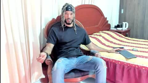 Snapshot of karlmarley1 chatting on February 26, 2026, 9:08 am Karl online show from February 26, 2026, 9:08 am