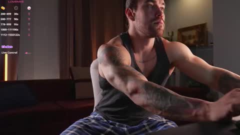 Karlos and Louis online show from February 10, 2026, 6:01 pm