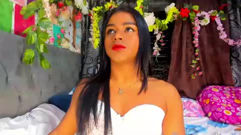 Snapshot of karly_coffe chatting on June 20, 2026, 9:23 am KARLY. online show from June 20, 2026, 9:23 am