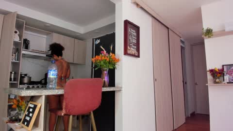 Snapshot of karlye_5 chatting on January 11, 2025, 6:33 pm Karlye online show from January 11, 2025, 6:33 pm