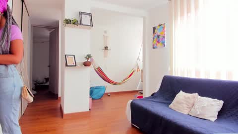 Snapshot of karlye_5 chatting on February 5, 2025, 3:52 pm Karlye online show from February 5, 2025, 3:52 pm