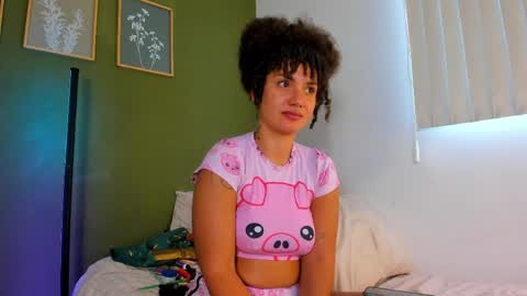 Snapshot of karlye_5 chatting on June 6, 2026, 8:57 pm Karlye online show from June 6, 2026, 8:57 pm