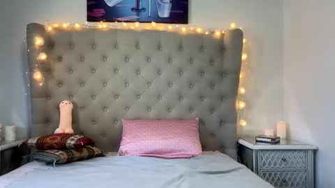 KarmaRosexx online show from December 4, 2024, 8:23 am