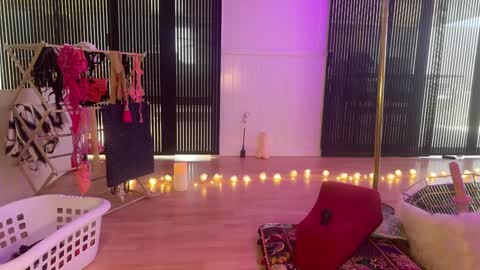 KarmaRosexx online show from December 27, 2024, 3:31 am