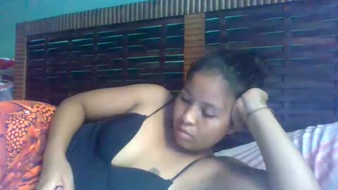 Snapshot of karmellah chatting on May 24, 2026, 12:10 pm Karmellah online show from May 24, 2026, 12:10 pm