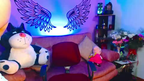 Snapshot of karol_kennedy chatting on May 19, 2026, 6:53 am Karol Kenedy online show from May 19, 2026, 6:53 am